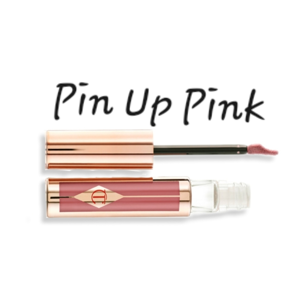 Charlotte Tilbury Hollywood's Lips 💋 Nourishing Matte Lipstick in Pin Up Pink